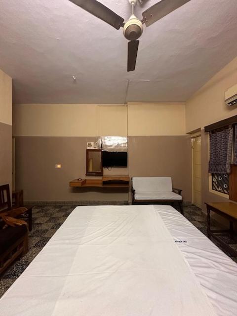 فندق Sri Krishna Residency فيلوري المظهر الخارجي الصورة